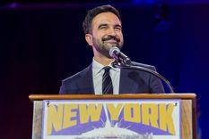 Quién es el socialista Zohran Mamdani y cómo logró una improbable victoria que lo convertirá en el primer alcalde musulmán de Nueva York