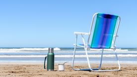 En el pueblo de Las Gaviotas, la playa se disfruta sin interrupciones y con mucho espacio.