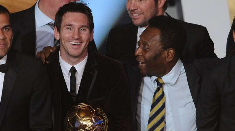 Messi con Pelé, en un entrega del Balón de Oro.