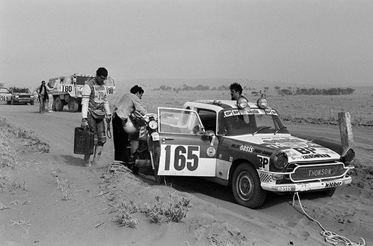 El 26 de diciembre de 1978, 170 aventureros salen a recorrer 10.000 km por las pistas de Argelia, Níger, Mali, Alto Volta y Senegal. El 26 de diciembre de 1978, 170 aventureros salen a recorrer 10.000 km por las pistas de Argelia, Níger, Mali, Alto Volta y Senegal.