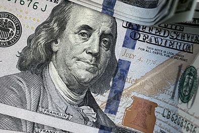 MDZol | dolar billete franklin primer plano (3)