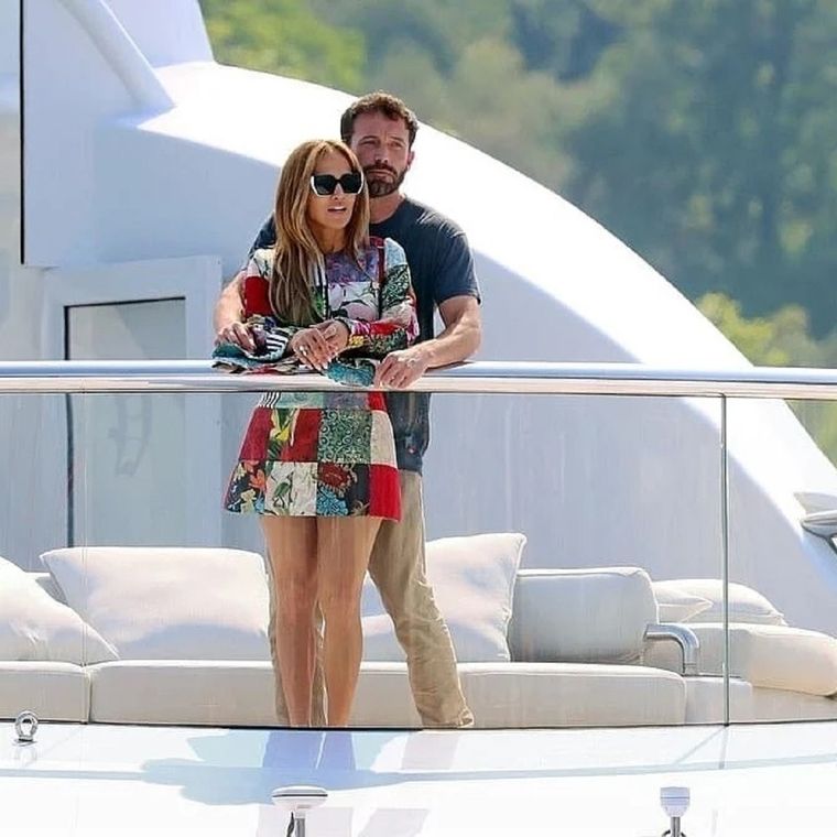 Jennifer Lopez y Ben Affeck nuevamente están de novios. Foto: Instagram