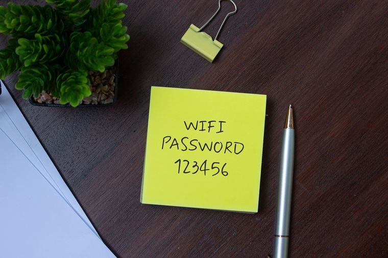 Este truco es práctico para conectar tu teléfono en casa o en la oficina. Este truco es práctico para conectar tu teléfono en casa o en la oficina.