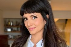 Griselda Siciliani impuso el blanco y dorado como look ideal para las Fiestas.