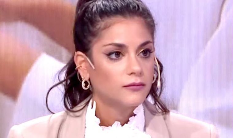 LA CARA. EMILY EXPLICO TODO EN EL HOTEL DE LOS FAMOSOS.