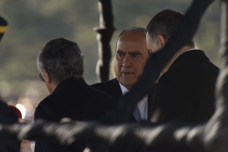 guillermo francos dia de la bandera.jpg