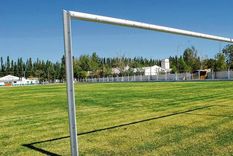 Un DT de fútbol de un club barrial de Neuquén fue acusado de abuso sexual, grooming y corrupción de menores. Un DT de fútbol de un club barrial de Neuquén fue acusado de abuso sexual, grooming y corrupción de menores.
