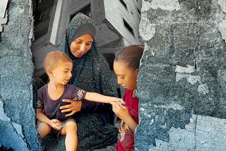 Hadeel Daban vive en el cuarto piso con su esposo y sus tres hijos pequeños. Hadeel Daban vive en el cuarto piso con su esposo y sus tres hijos pequeños.