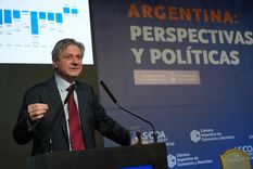 El viceministro de Economía, José Luis Daza, disertó en reemplazo del ministro Luis Caputo elogió las medidas que impulsó el Gobierno pero desde el llano, los empresarios ven otra realidad.