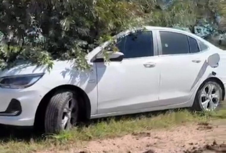 los cuerpos de Florencia Revah (31) y Esteban Suárez (45) se hallaron dentro de un auto abandonado en San Antonio de Areco.