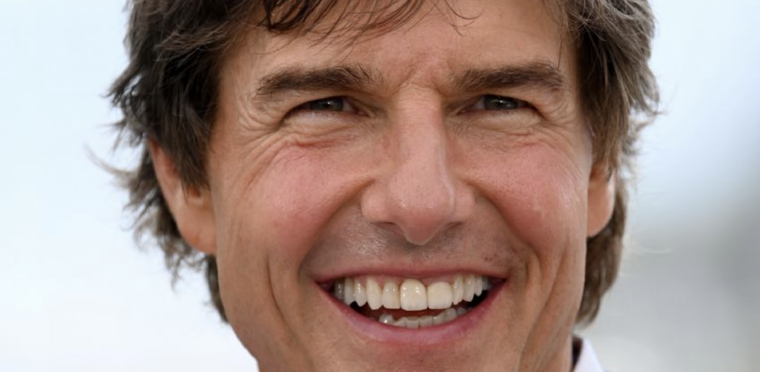 Gracias a la inteligencia artificial, podemos ver como luciría Tom Cruise como mujer Foto: Archivo