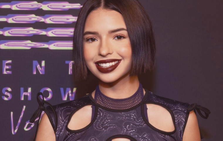 Ángela Aguilar sorprende con cada uno de sus looks. Foto: Instagram @angela_aguilar_