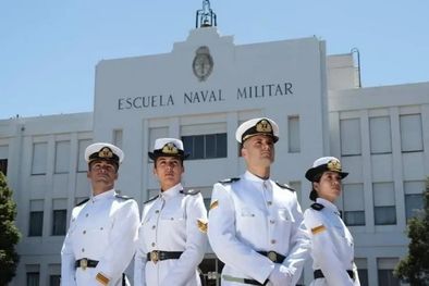 MDZol | Hasta el viernes 13 de septiembre los interesados podrán efectuar la inscripción a la Escuela Naval Militar y la Escuela de Suboficiales de la Armada. Foto: Gaceta Marinera