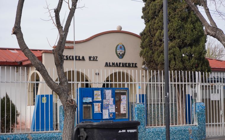 Escuela Almafuerte, en Guaymallén. Escuela Almafuerte, en Guaymallén.