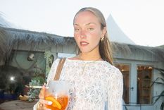 No te pierdas el look playero de Sofía Solá.