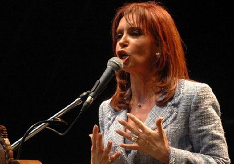 Pidieron un cambio urgente en la política económica del gobierno de Cristina, sino se va a ingresar en una recesión. Foto: Agencias