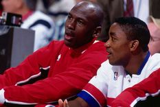Jordan e Isiah Thomas, en un All-Star Game de la NBA.