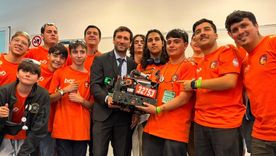 El equipo mendocino Shadowfox, ganador del un prestigioso concurso internacional de robótica.&nbsp;