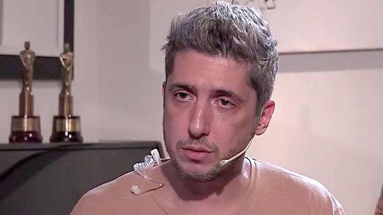 Jey Mammon en un momento de su entrevista con Baby Etchecopar Foto: Captura TV