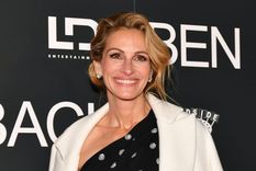 El traje sastre es una prenda que empodera, es elegante  y muy versátil. Julia Roberts sabe cómo llevarlo. Foto: Instagram