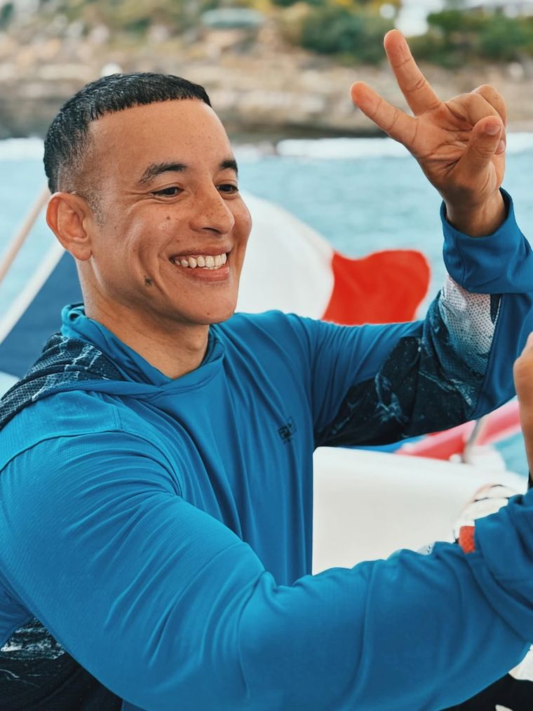 Daddy Yankee, flamante Persona del Año 2026, posa tras el anuncio que celebra sus 30 años de trayectoria. Daddy Yankee, flamante Persona del Año 2026, posa tras el anuncio que celebra sus 30 años de trayectoria.
