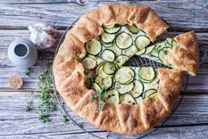 Cómo preparar una galette de vegetales paso a paso.