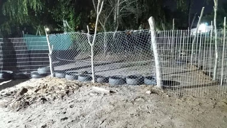 Vecinos de Villa Gesell cerraron un acceso a su barrio por la inseguridad. Foto: NA