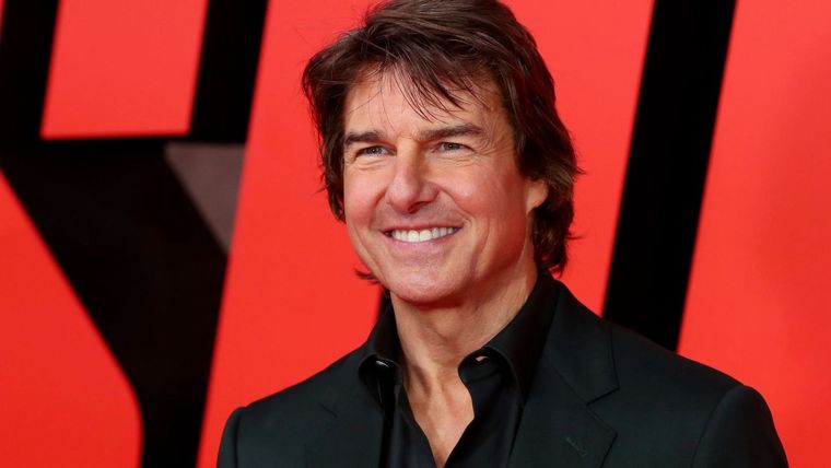 tom cruise netflix (2).jpg