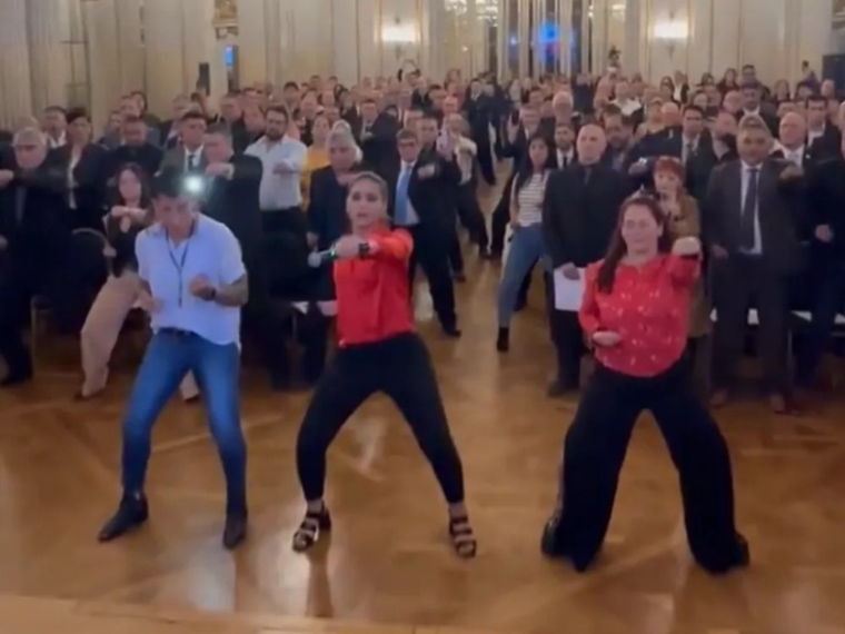 El homenaje de Lucia Montenegro Foto: Captura de video