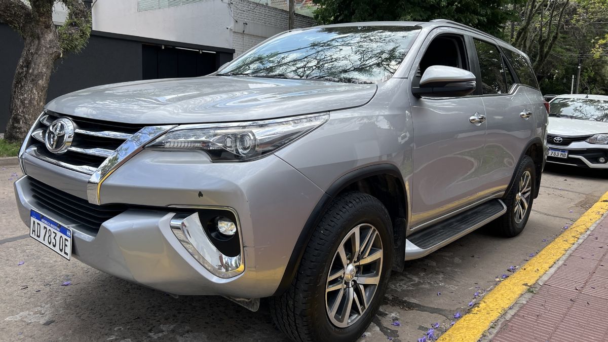 Nueva subasta de más de 40 autos, SUV y pickup: los precios y cómo participar