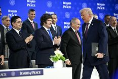 El presidente Donald Trump convocó a una Junta de Paz a varias decenas de países, y busca desactivar conflictos armados, que tendrían efectos positivos en los precios del petróleo y la marcha de la economía global.