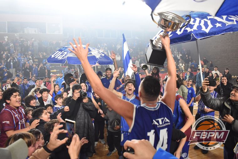 Godoy Cruz superó a Anzorena en el segundo juego y conquistó el Apertura de básquet. Godoy Cruz superó a Anzorena en el segundo juego y conquistó el Apertura de básquet.