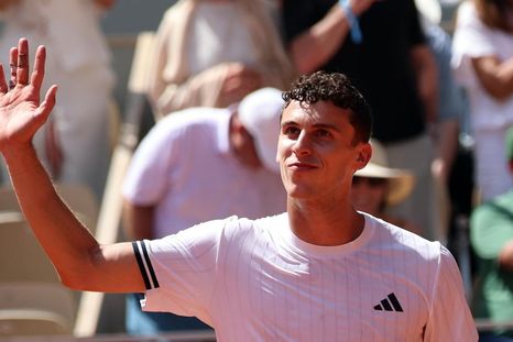 Juan Manuel Cerúndolo, histórico: venció a Jannik Sinner en la 2° ronda de Roland Garros. Juan Manuel Cerúndolo, histórico: venció a Jannik Sinner en la 2° ronda de Roland Garros.