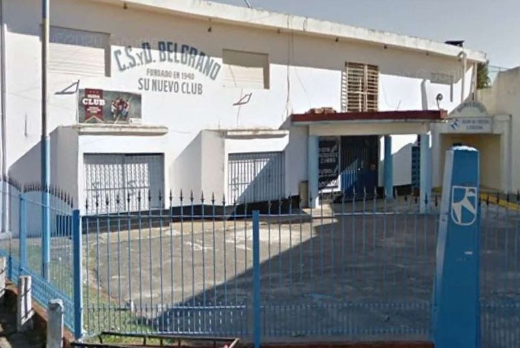 En su relato, la joven denunció que el hecho ocurrió en un pasillo del lugar