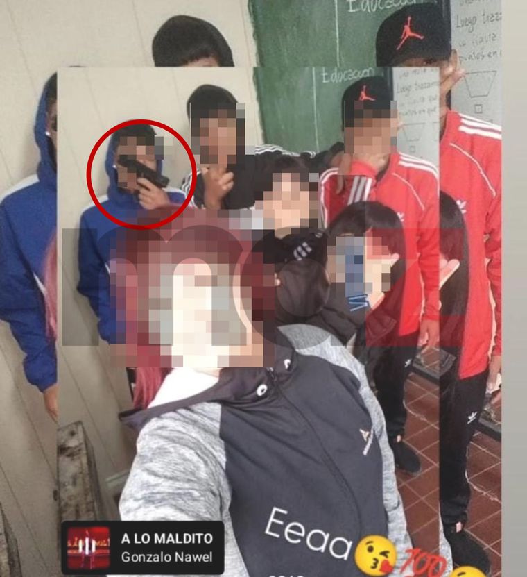 La foto que publicaron alumnos en las redes sociales. La foto que publicaron alumnos en las redes sociales.