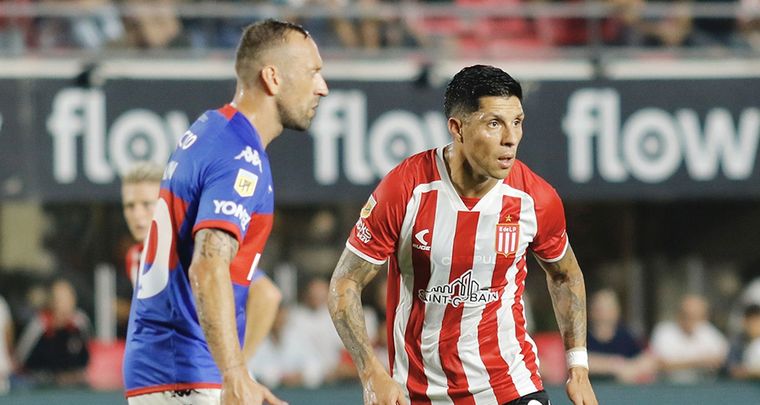 Enzo Pérez y Brahian Alemán en el Estudiantes-Tigr Foto: Estudiantes Twitter