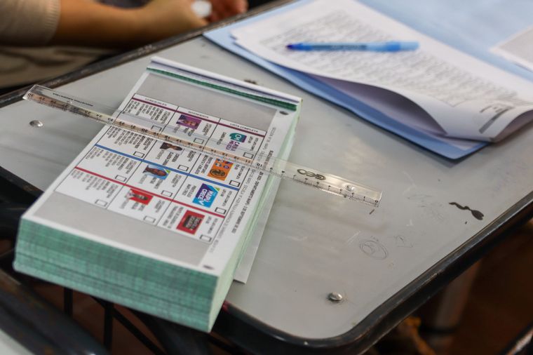 Los candidatos debaten este domingo en el Le Parc Foto: Santiago Tagua /MDZ