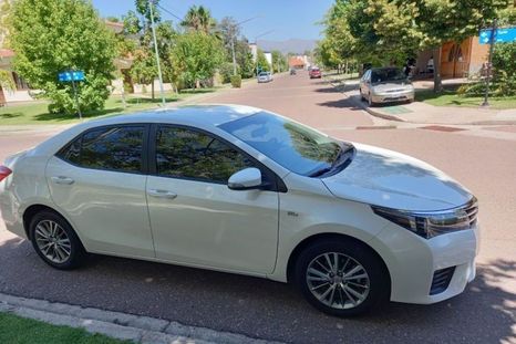El usado del día: Toyota Corolla 2016 1.8, original y súper mimado