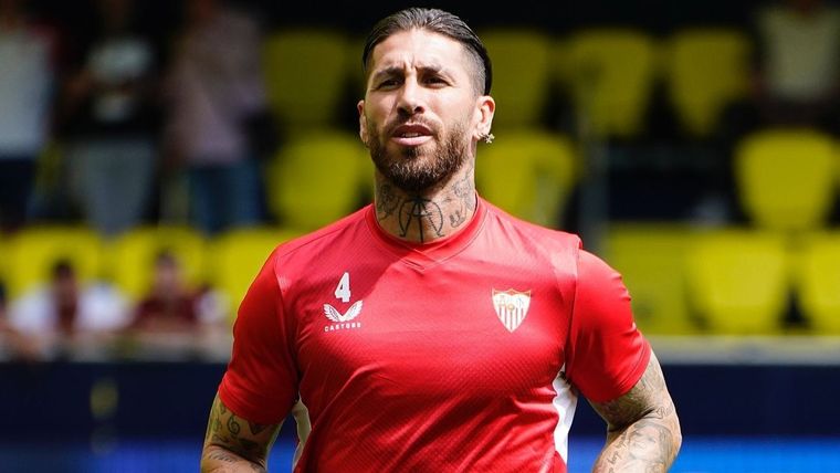 Boca lo sondeó, pero el rumbo de Ramos será otro: jugará en Rayados de Monterrey. Foto: @SevillaFC