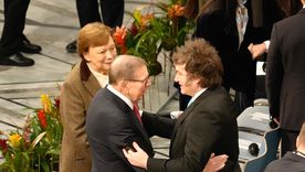 Javier Milei junto al presidente electo de Venezuela, Edmundo González Urrutia. Javier Milei junto al presidente electo de Venezuela, Edmundo González Urrutia.