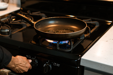 subsidio a la luz y el gas: quienes deben anotarse hoy para no perderlo subsidio a la luz y el gas: quienes deben anotarse hoy para no perderlo