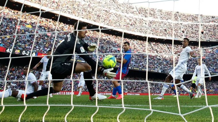 La foto que eligió Courtois para saludar al Kun Foto: Twitter @thibautcourtois