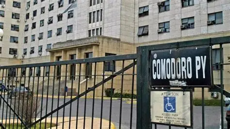 Resulta inadmisible que en pleno siglo XXI los criterios de corrección de un examen se mantengan ocultos