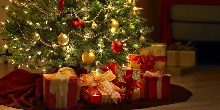 Sumá un regalo más al arbolito navideño. Foto: Web