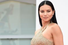 Adriana Lima revela su rutina para presumir de una figura escultural Foto: Adriana Lima / Instagram