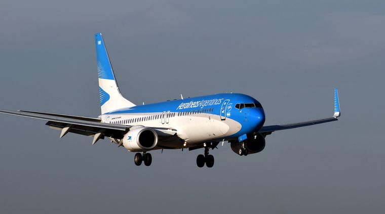 Los cambios se aplicarán tanto en los vuelos nacionales de Aerolíneas Argentinas como en los internacionales. Foto: ALF PONCE MERCADO / MDZ