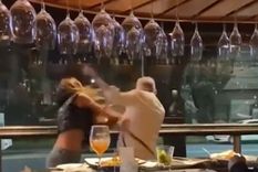 Un experto en campaña electoral en redes sociales sufrió golpes e insultos en un famoso restó Foto: captura de pantalla