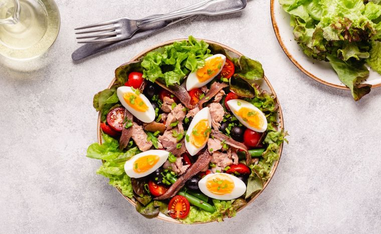 Ensalada nicoise Una receta simple y deliciosa para hacer en pocos pasos. Foto: Shutterstock