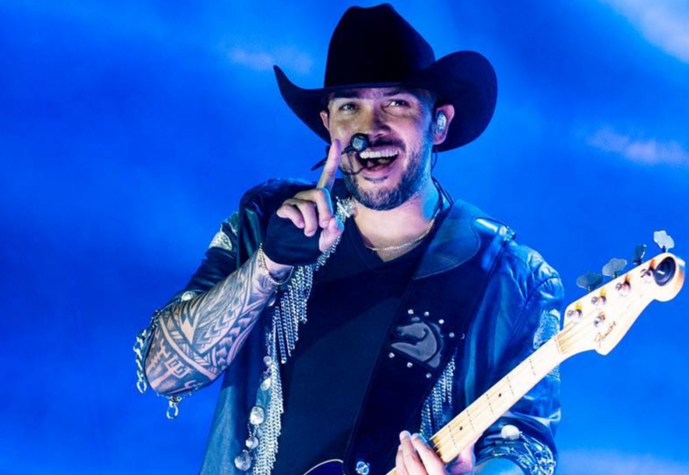 René Esparza integra el famoso Grupo Bronco. Foto: Instagram