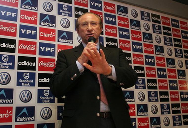 Cherquis Bialo salió a escena. Foto: Fotobaires Cherquis Bialo salió a escena. Foto: Fotobaires